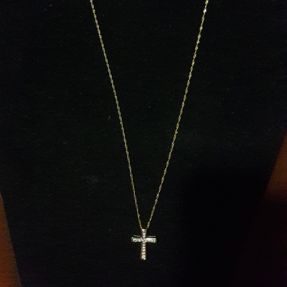 10k real gold and diamond's